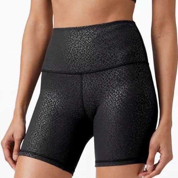 Lululemon Align Short 6” * Formulate Emboss Black - Picture 3 of 4
